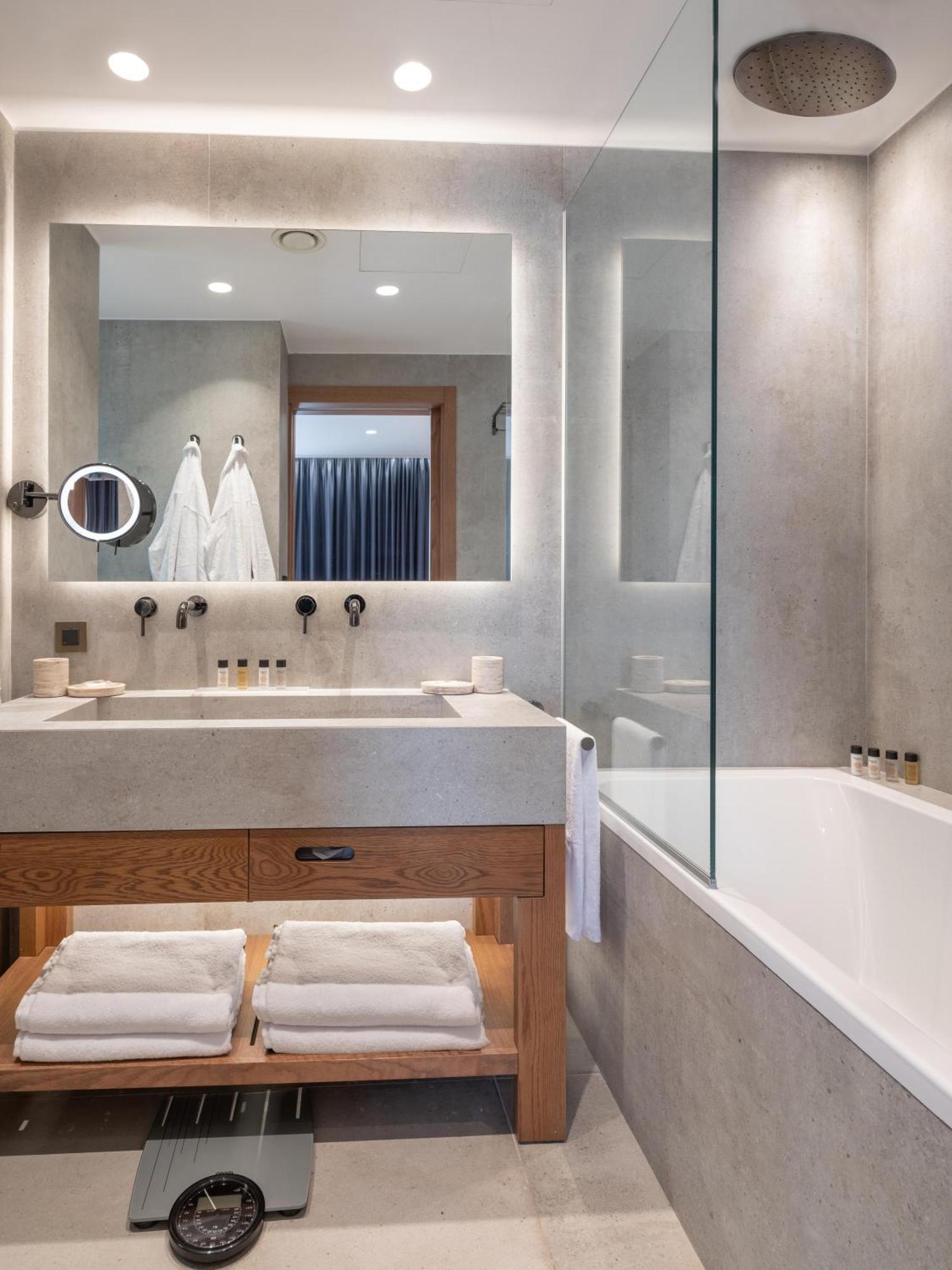 Royal Family Suite 2Bedrooms and 2 bathrooms Water Front